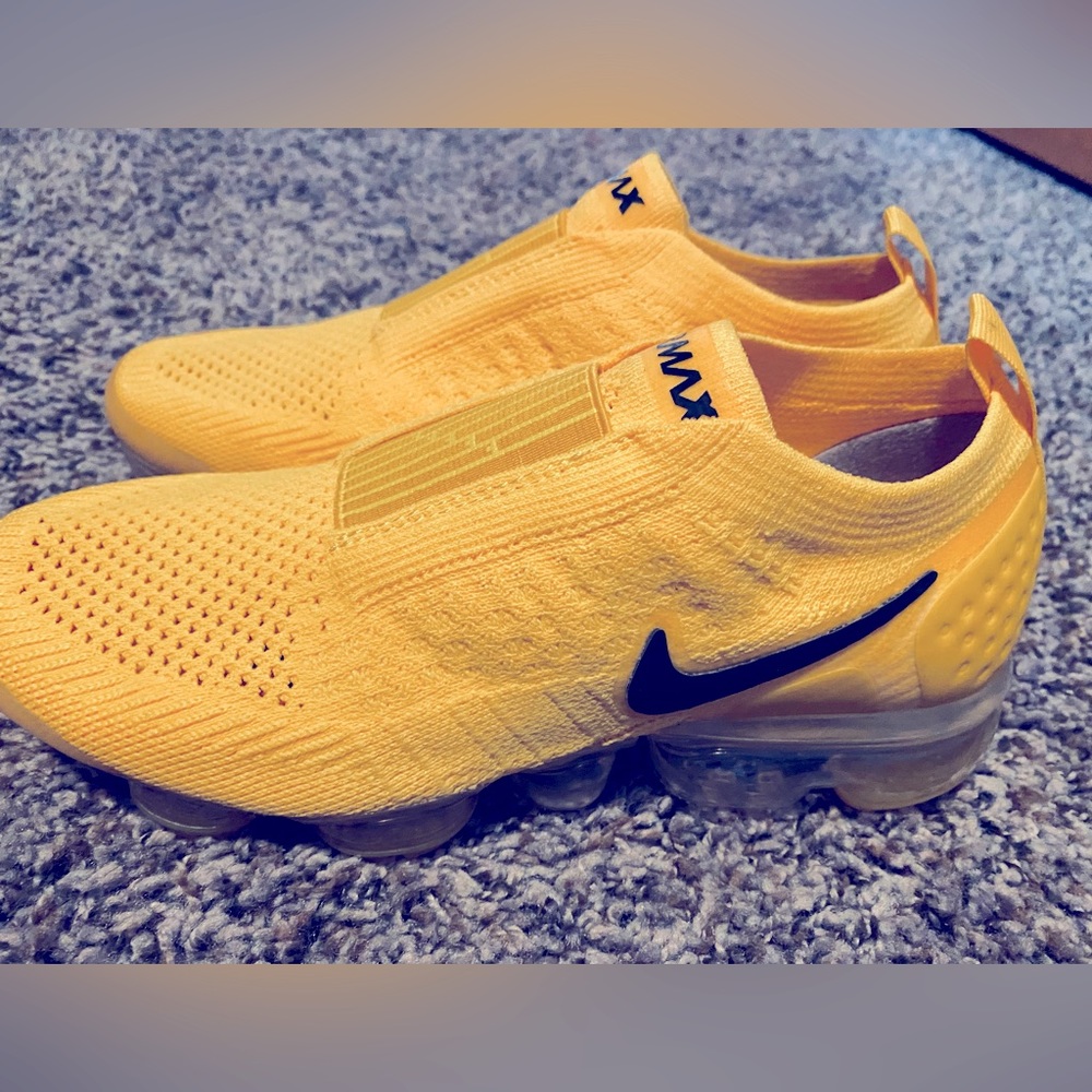 Nike Air VaporMax Moc 2